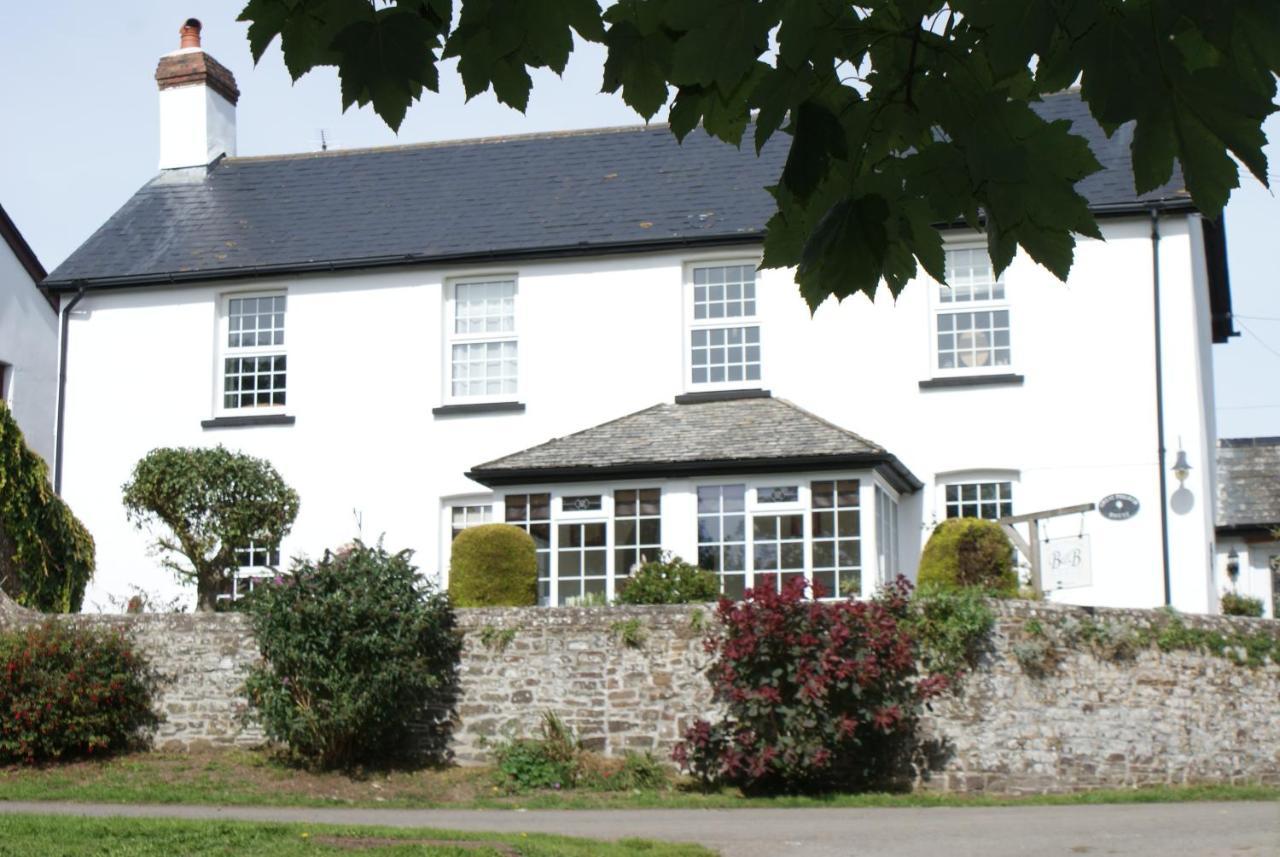 Great Philham House B&B Hartland Buitenkant foto